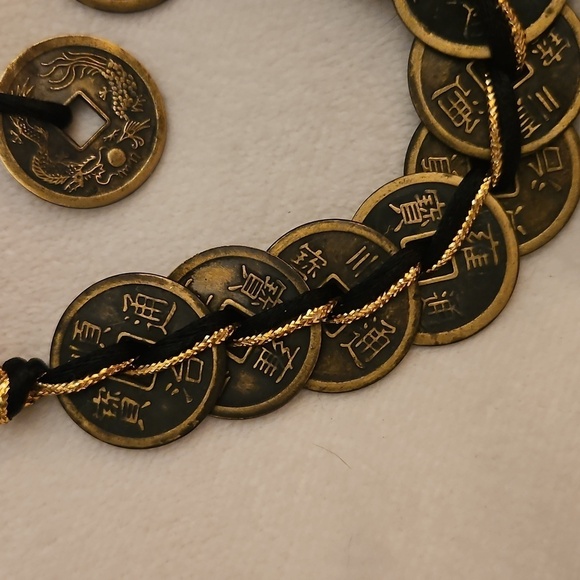 Vintage Chinese Coin Medallion Rope Necklace Earrings Set - Picture 4 of 6